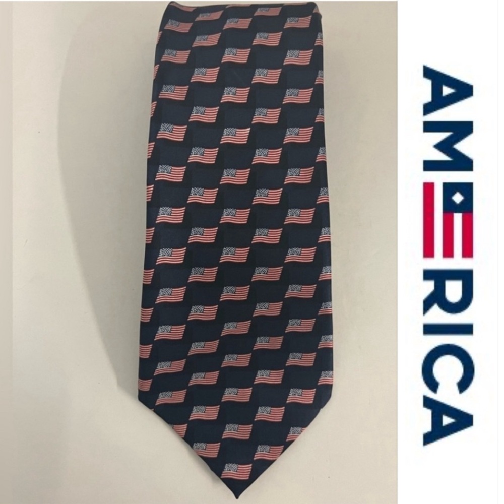 Patriotic Flag Patterned Tie